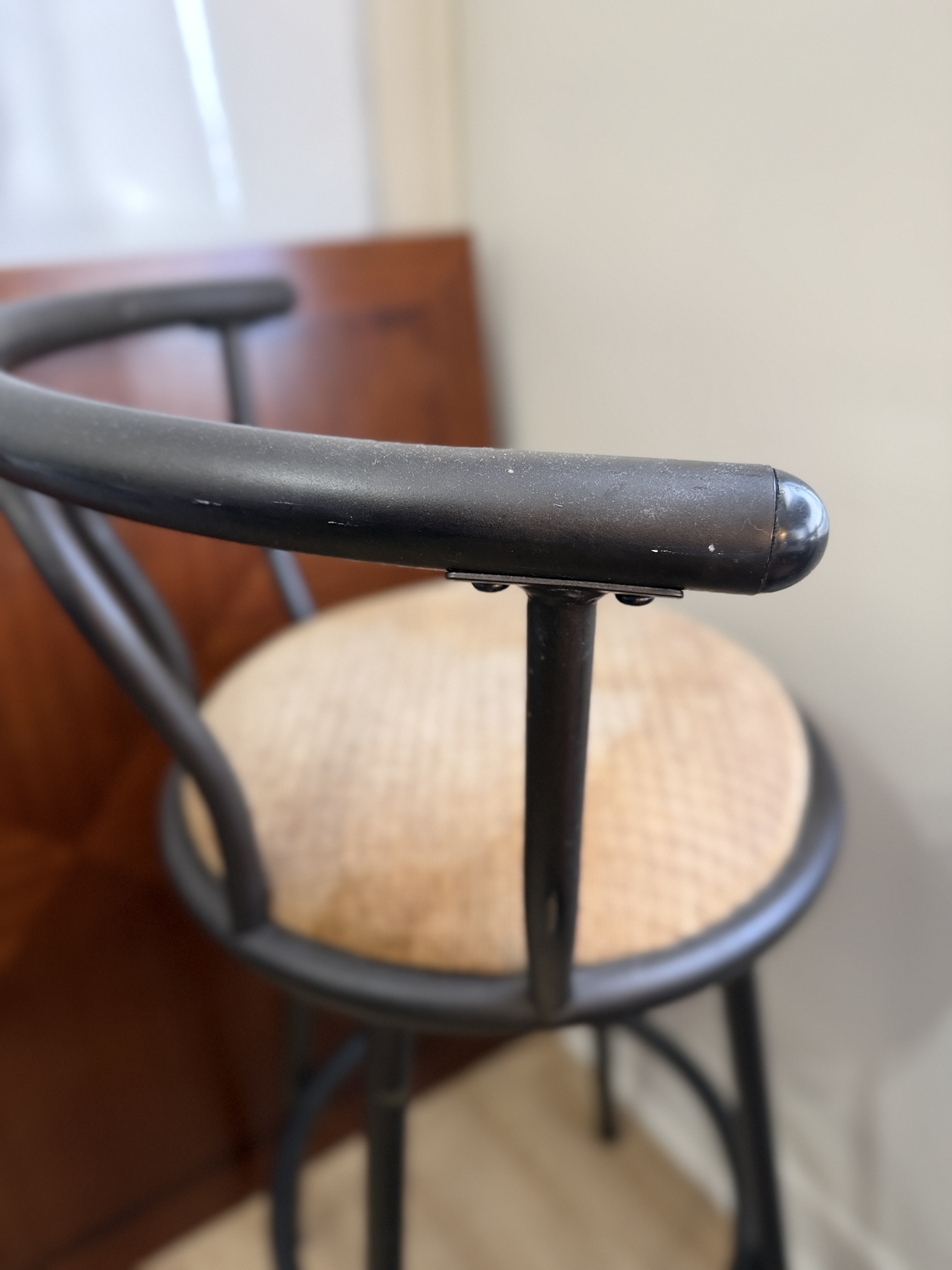 360 Swivel Bar Stool w/ Back & Cushioned Seat – Counter Height Bistro Chair