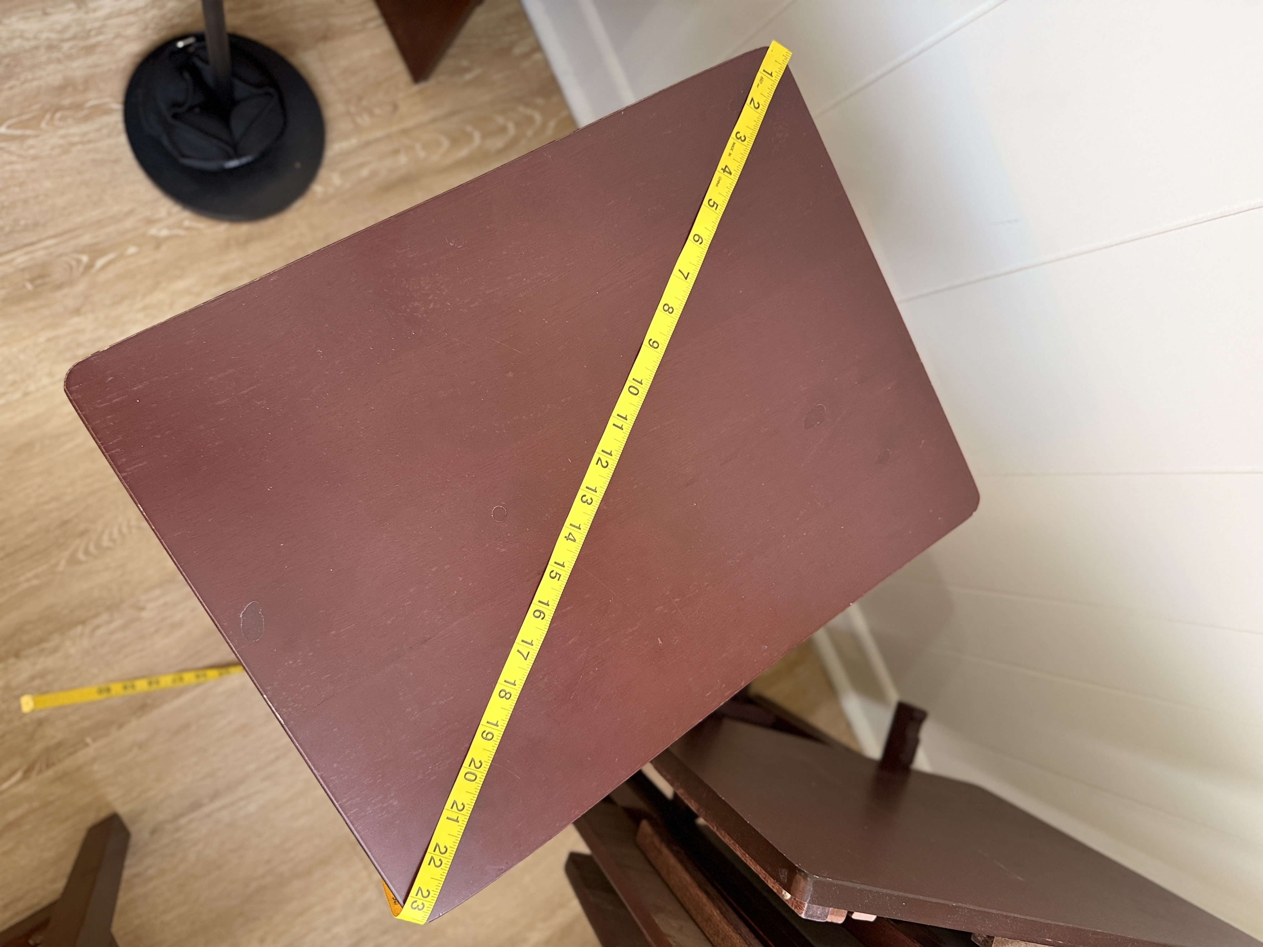 Set of 4 Folding Dinner Tables with storage stand