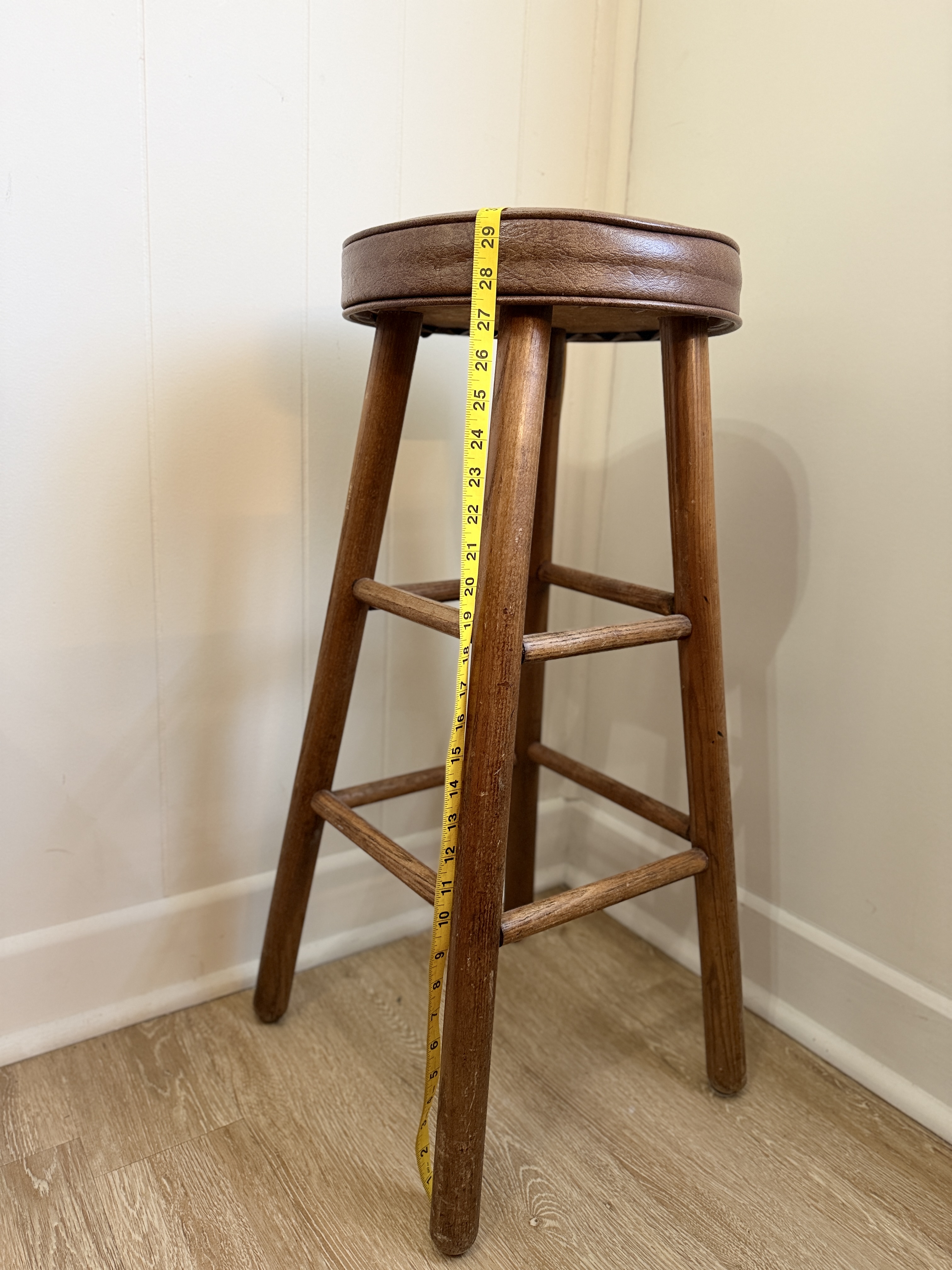 29” Wooden Bar Stool with Cushioned Seat – Classic Solid Wood Counter/Bar Chair