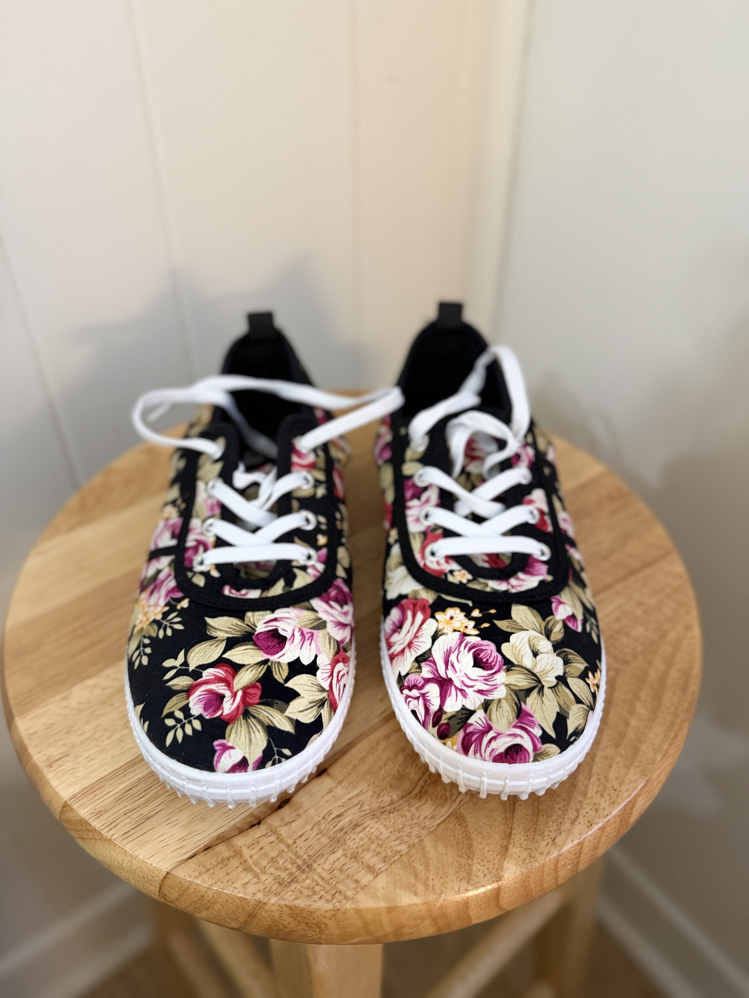 Floral Canvas Sneakers – Cute Black Flower Print Casual Lace-Up Shoes
