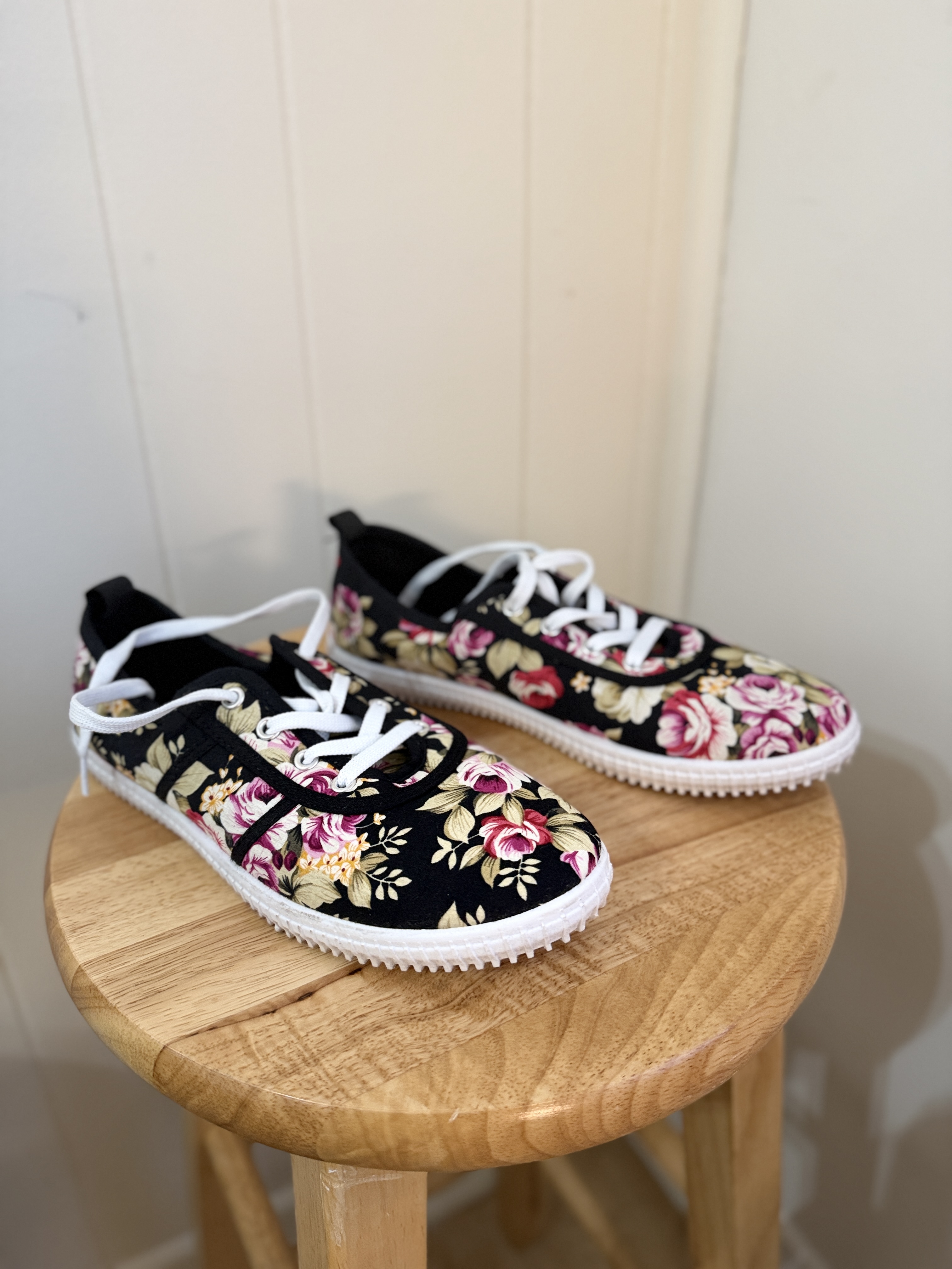 Floral Canvas Sneakers – Cute Black Flower Print Casual Lace-Up Shoes