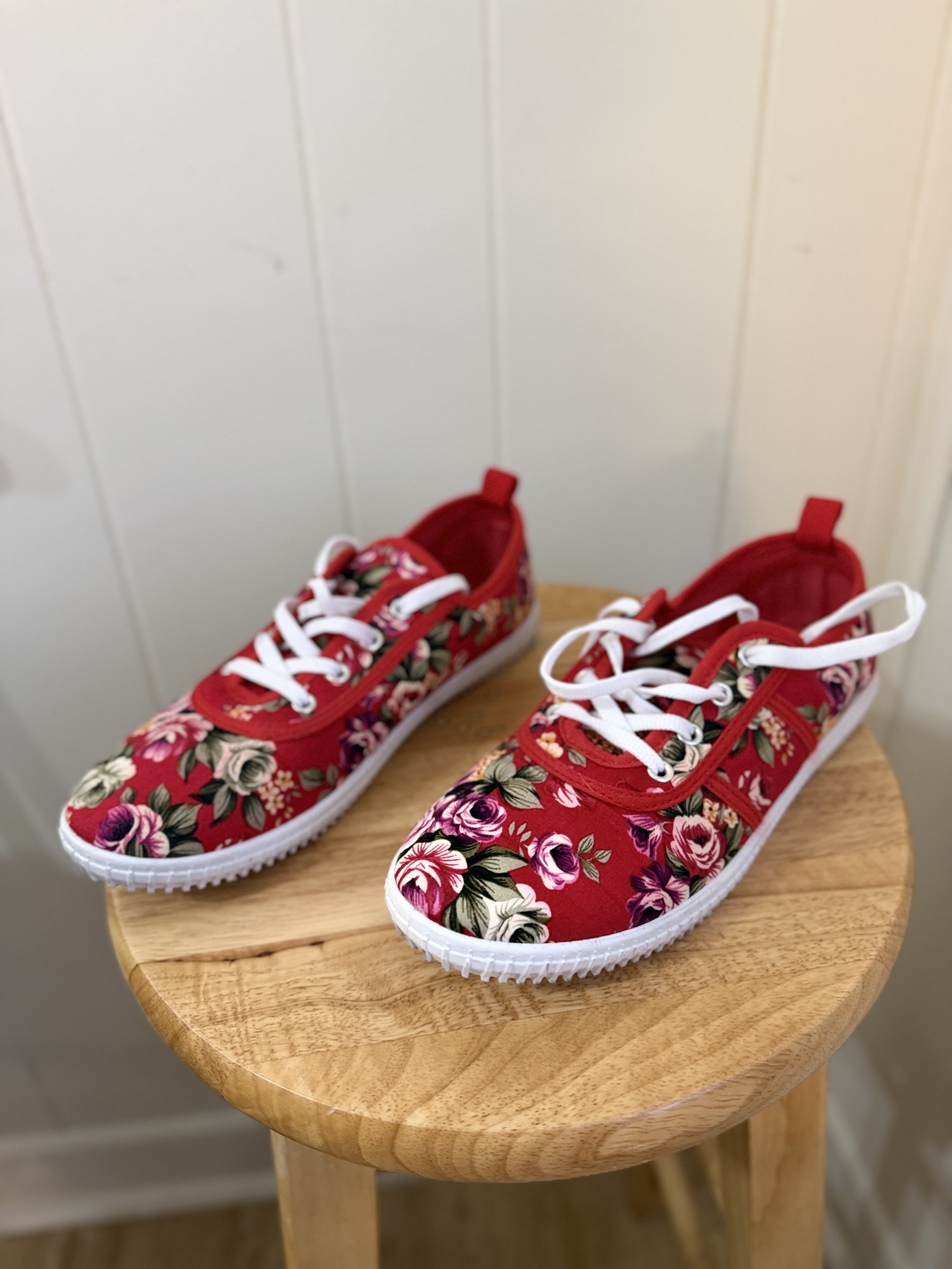 Red Floral Canvas Sneakers – Cute Flower Print Casual Lace-Up Shoes