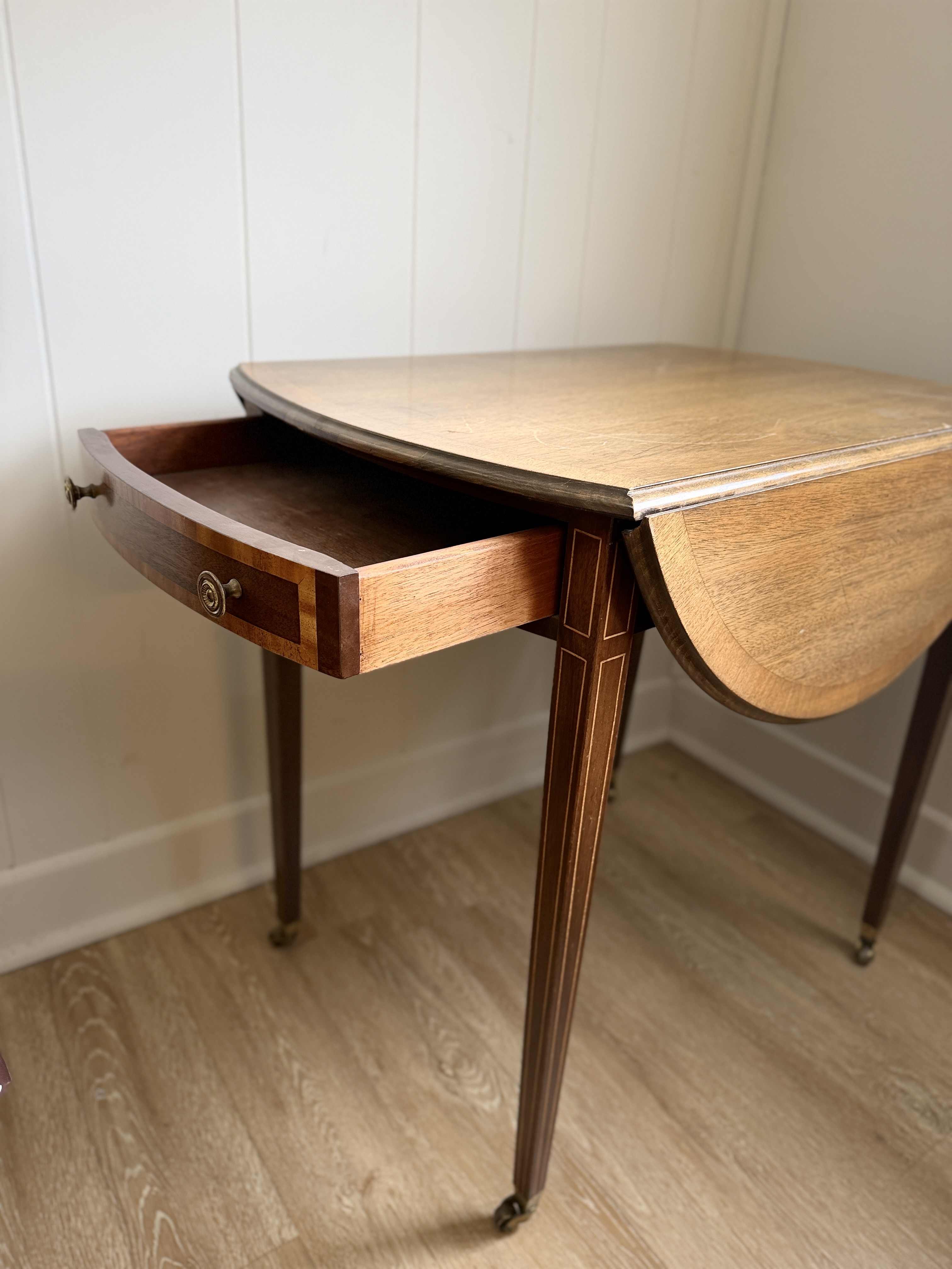 Vintage Pembroke Drop-Leaf Table w/ Drawer – Mahogany Side Table on Casters