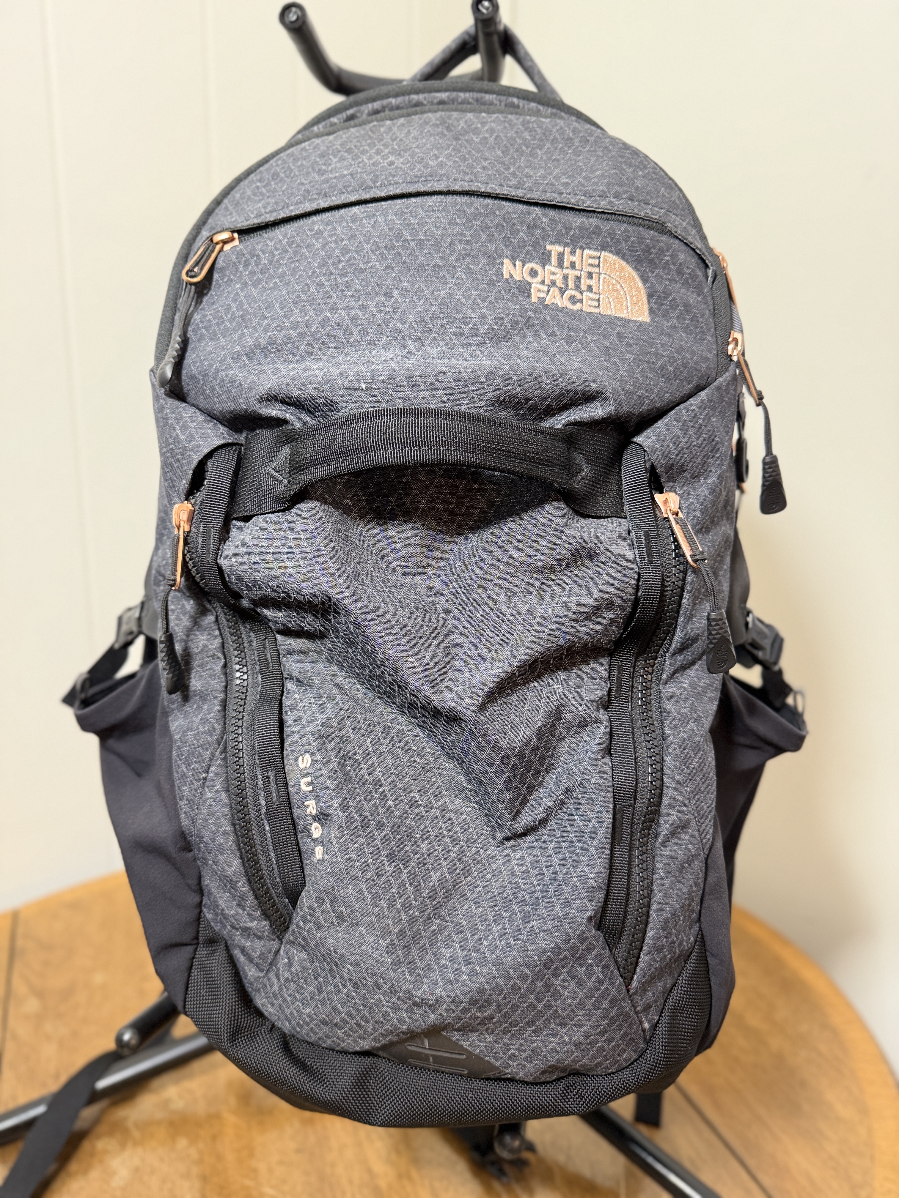 The North Face Surge Bookbag / Backpack – Black Hiking Daypack – Travel / School / Outdoor