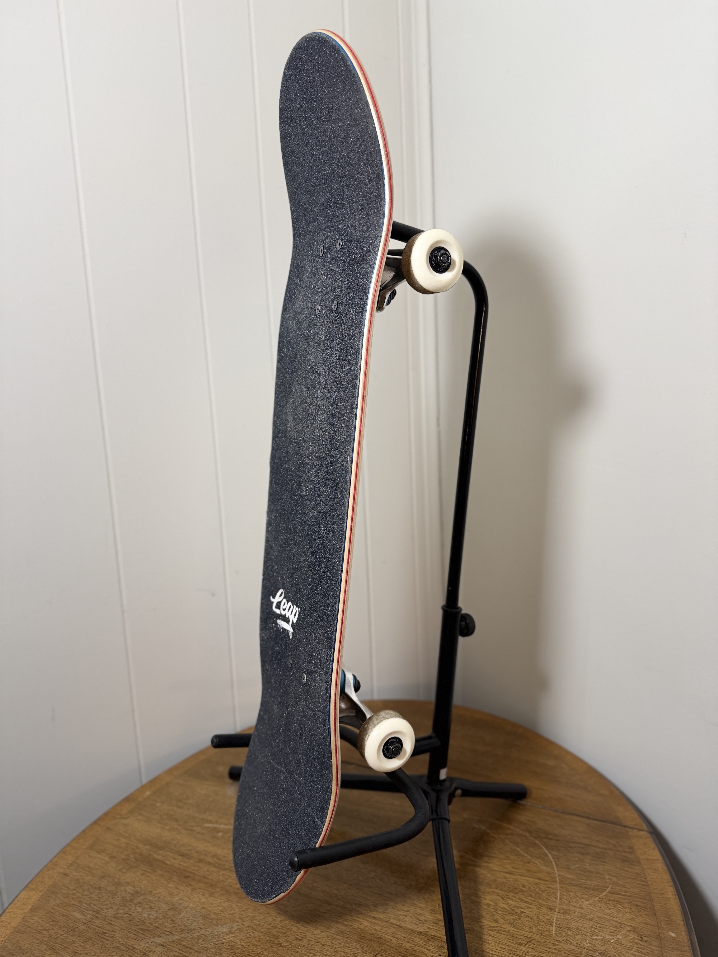 Leap Full Skateboard - “Leap Motel” Retro Beach Graphic