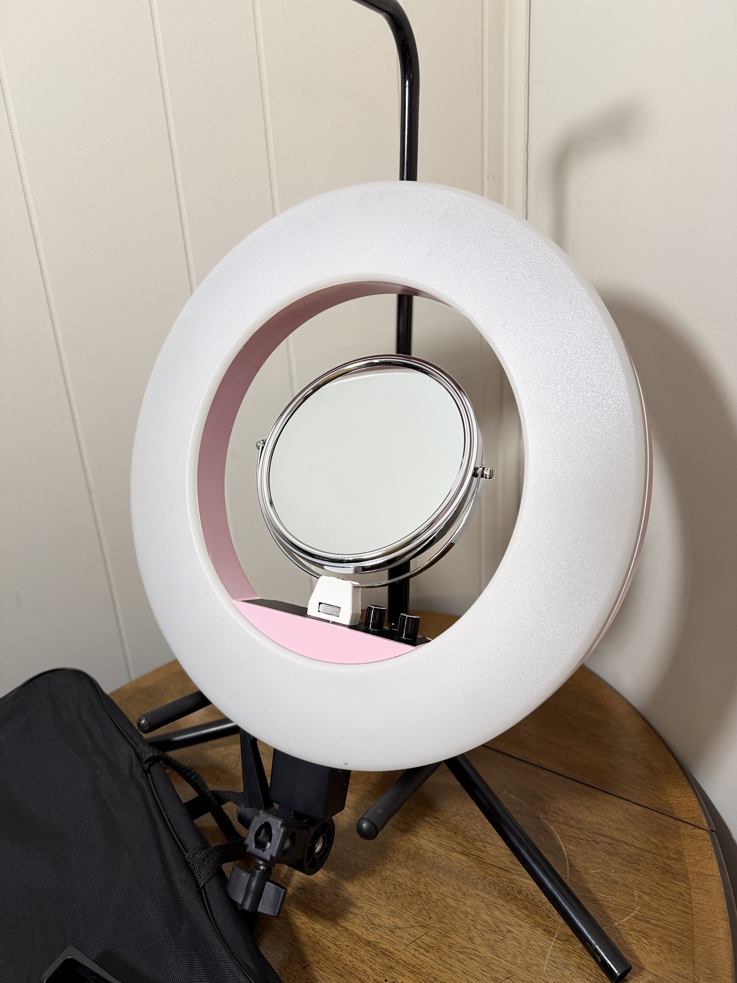 Large Ring Light Kit w/ Stand & Carry Case – Stellar Lighting Systems