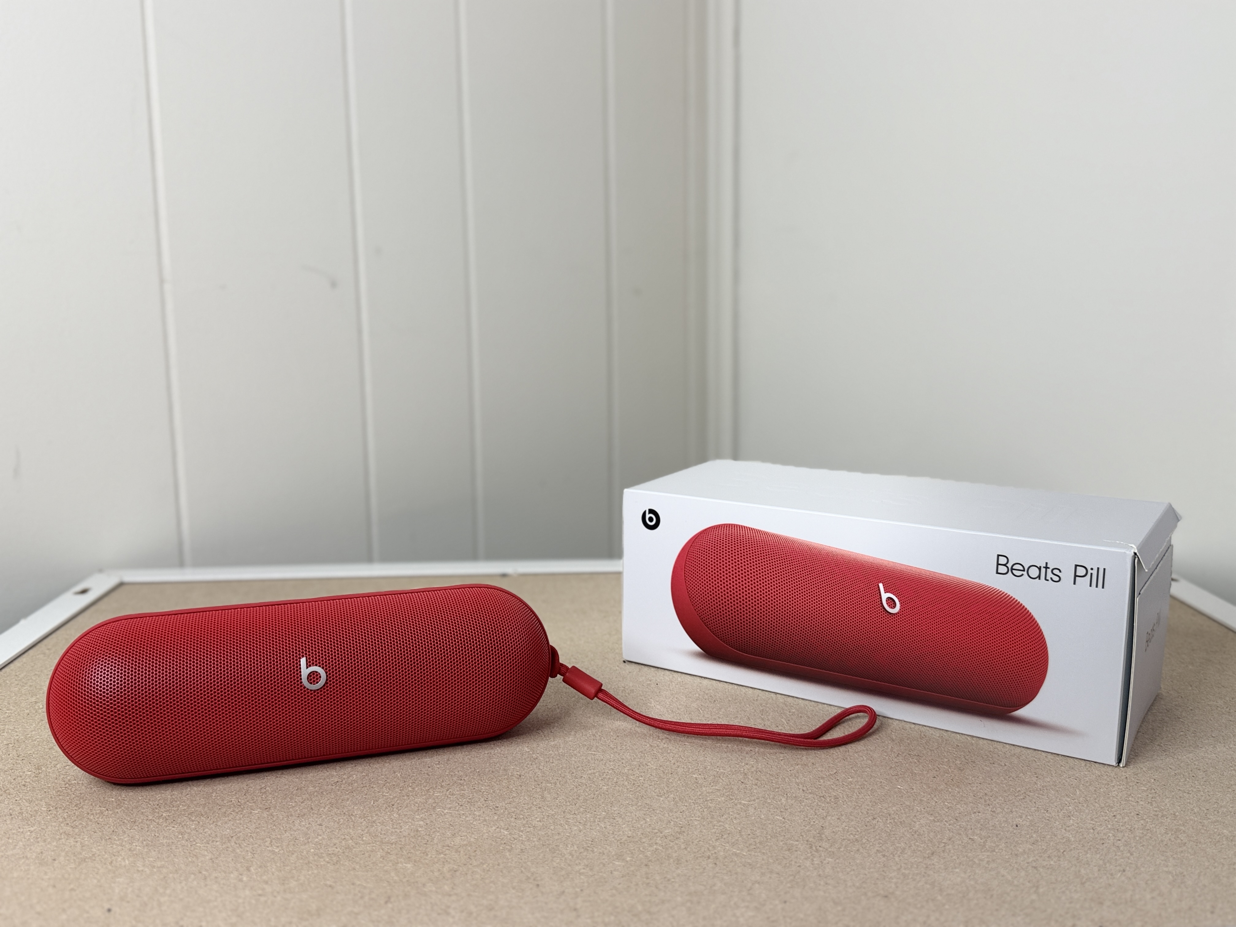 Beats Red Pill Speaker and Powerbank