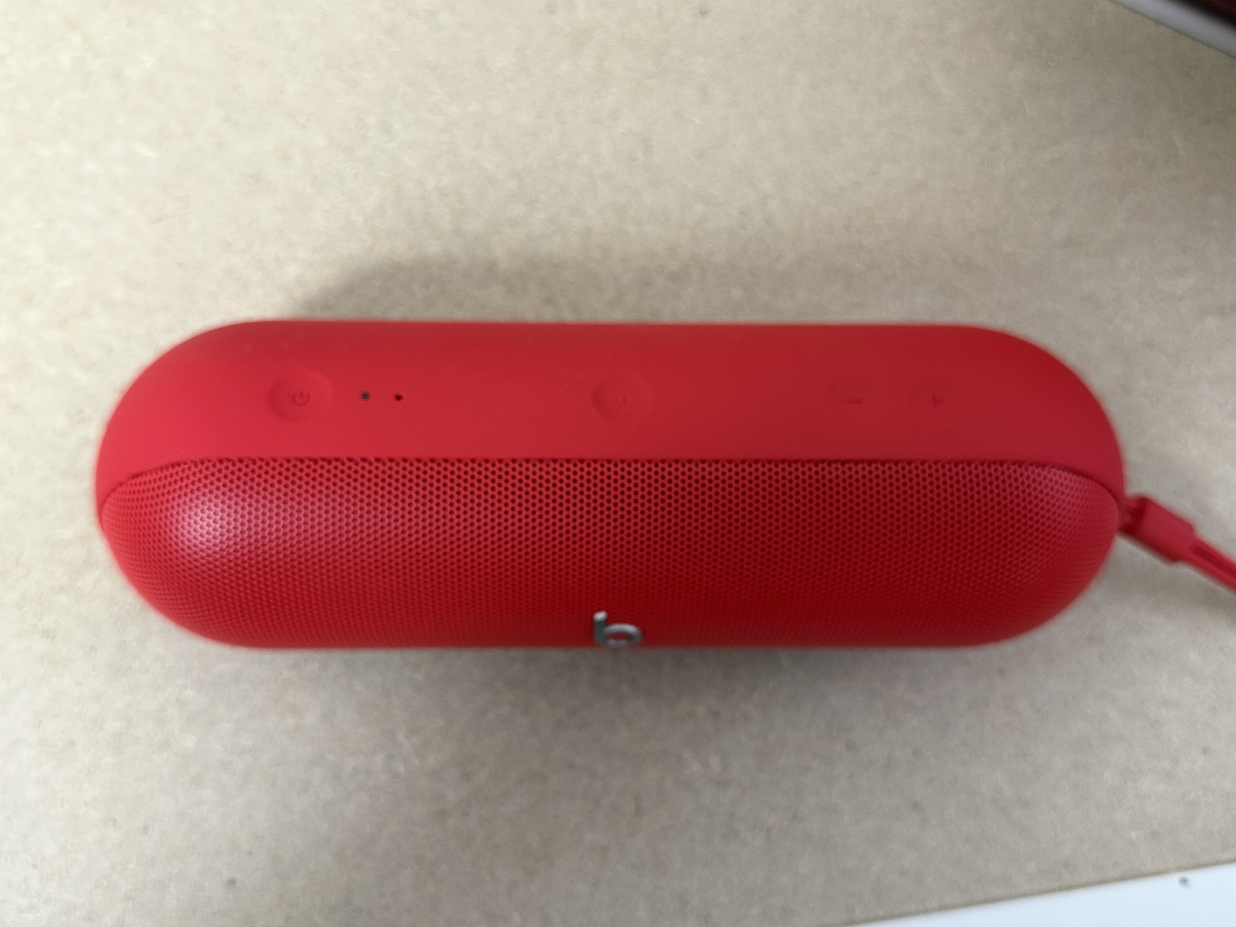 Beats Red Pill Speaker and Powerbank