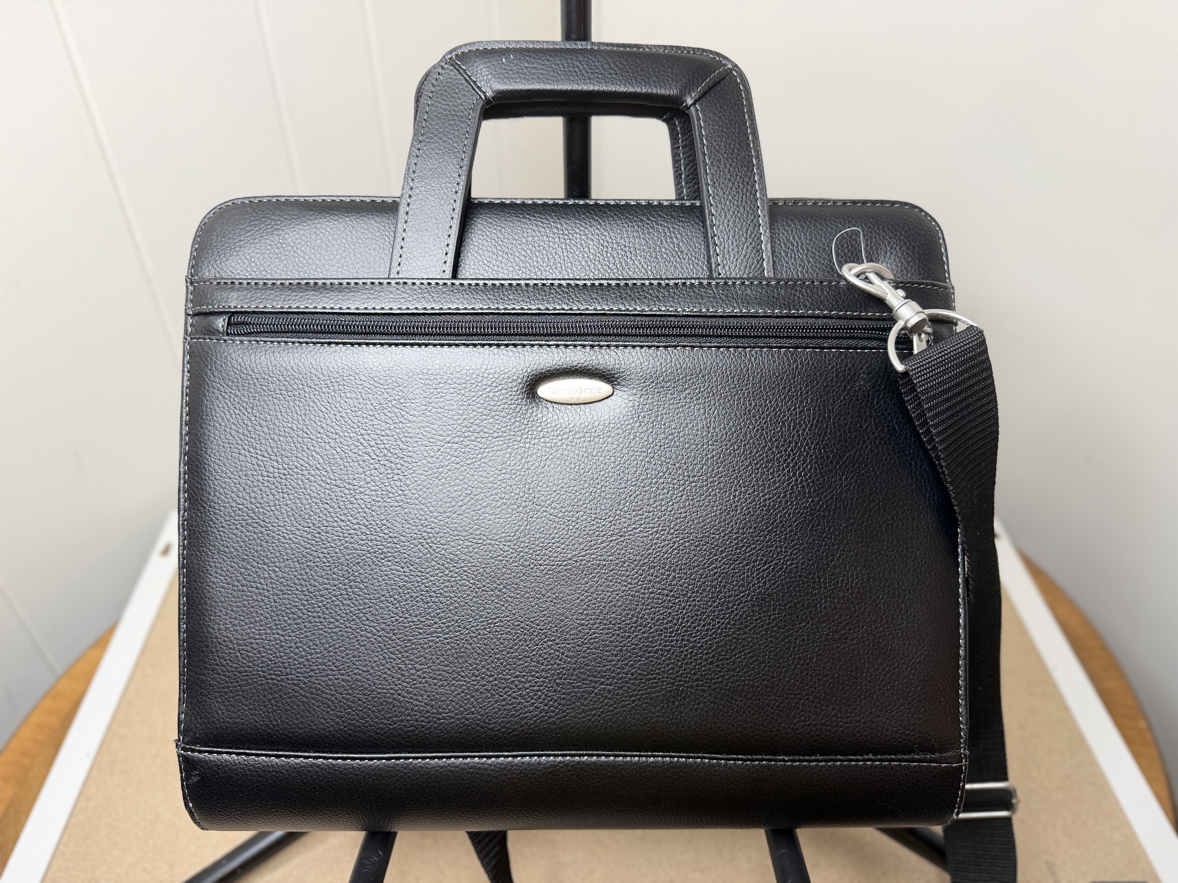 Samsonite Leather Binder Briefcase