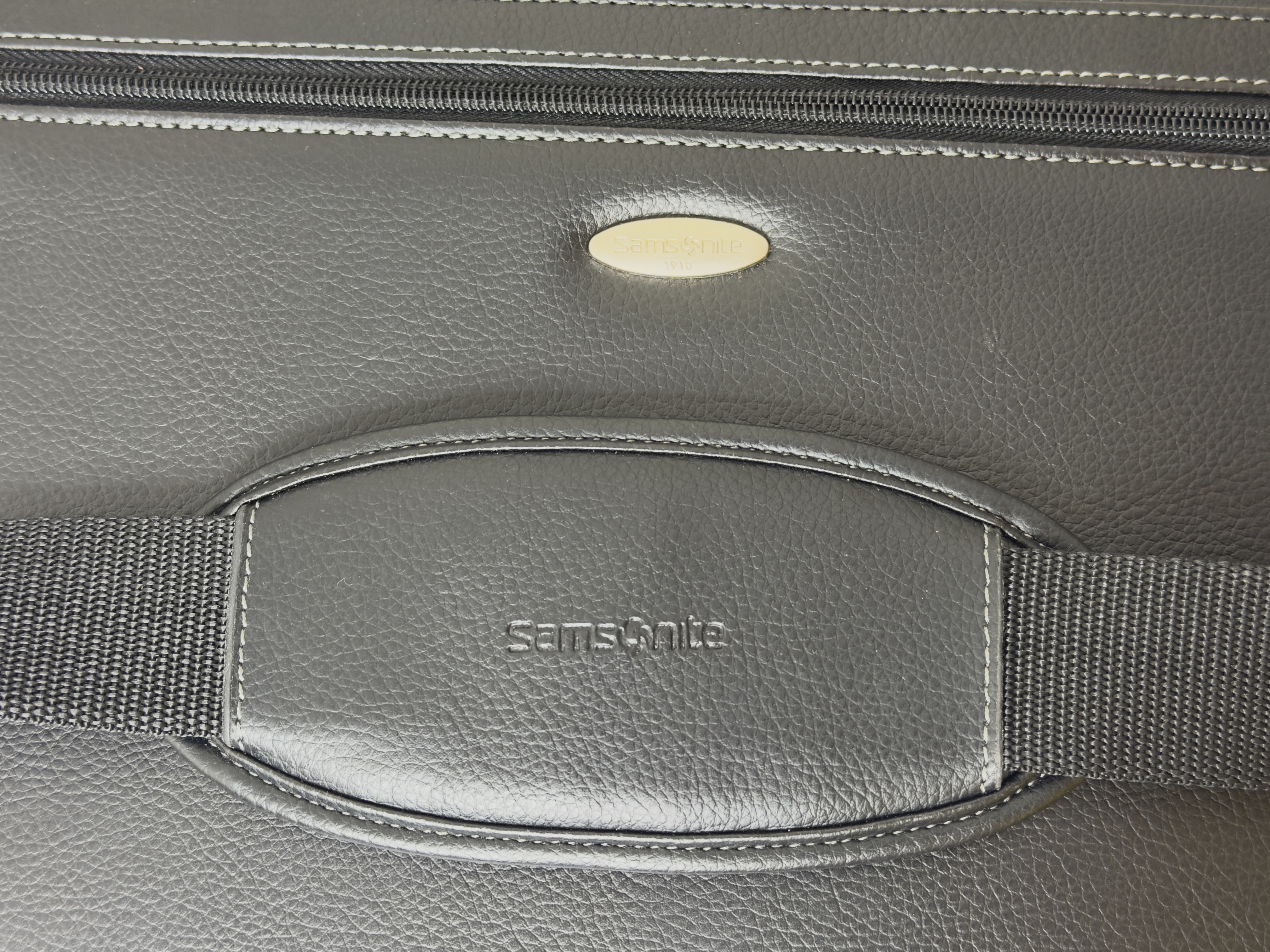 Samsonite Leather Binder Briefcase